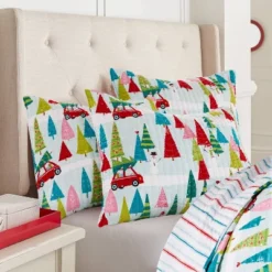 Full/Queen Merry & Bright Holly Jolly Reversible Quilt - Levtex Home -Levtex Home Shop GUEST 075c2899 aa5b 4841 9eea 7b46eed596c5