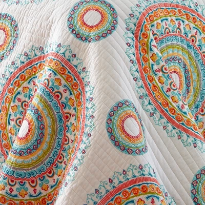 Mayla Medallion Quilt And Pillow Sham Set - Levtex Home 6 Mayla Medallion Quilt And Pillow Sham Set - Levtex Home - Image 4