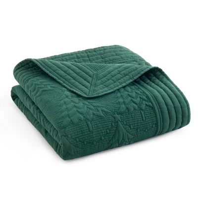 O Christmas Tree Quilted Throw - Levtex Home 7 O Christmas Tree Quilted Throw - Levtex Home - Image 5